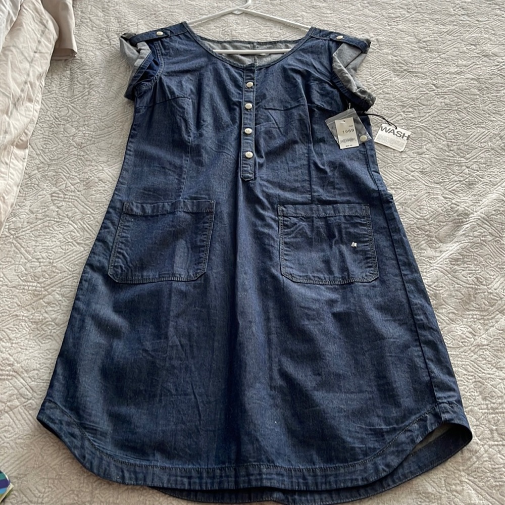 THE GAP DENIM DRESS